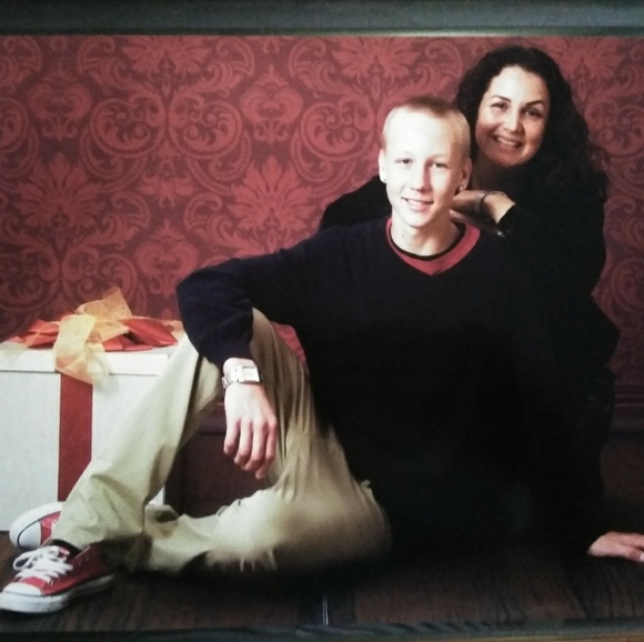 Meet your Posher, Lydia - Picture 3 of 9